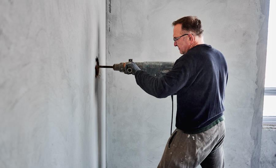 slagborr eller borrhammare krävs om betongen är hård och armerad
